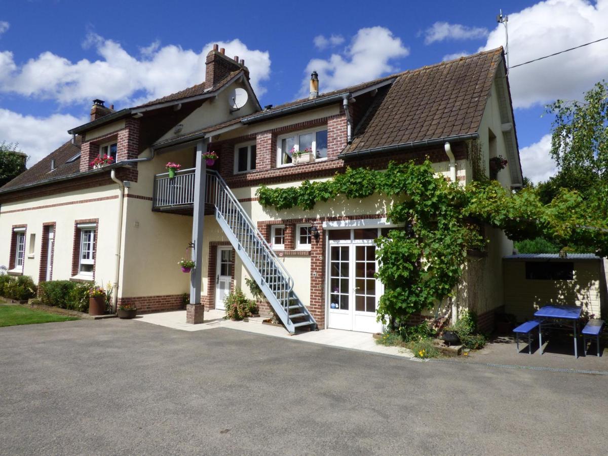 Bed and Breakfast La Fontainoise Fontaine-sur-Somme Esterno foto